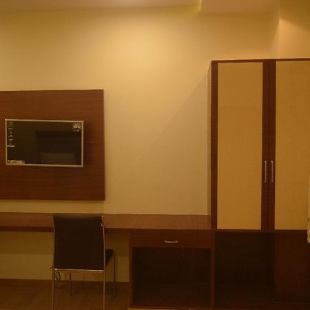 Hotel Avalon Inn Ambikapur Buitenkant foto