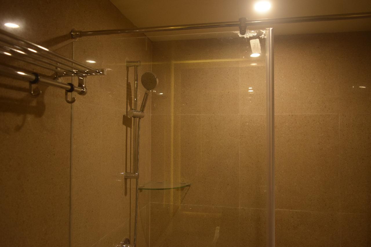 Hotel Avalon Inn Ambikapur Buitenkant foto