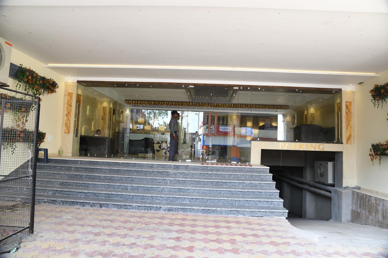Hotel Avalon Inn Ambikapur Buitenkant foto