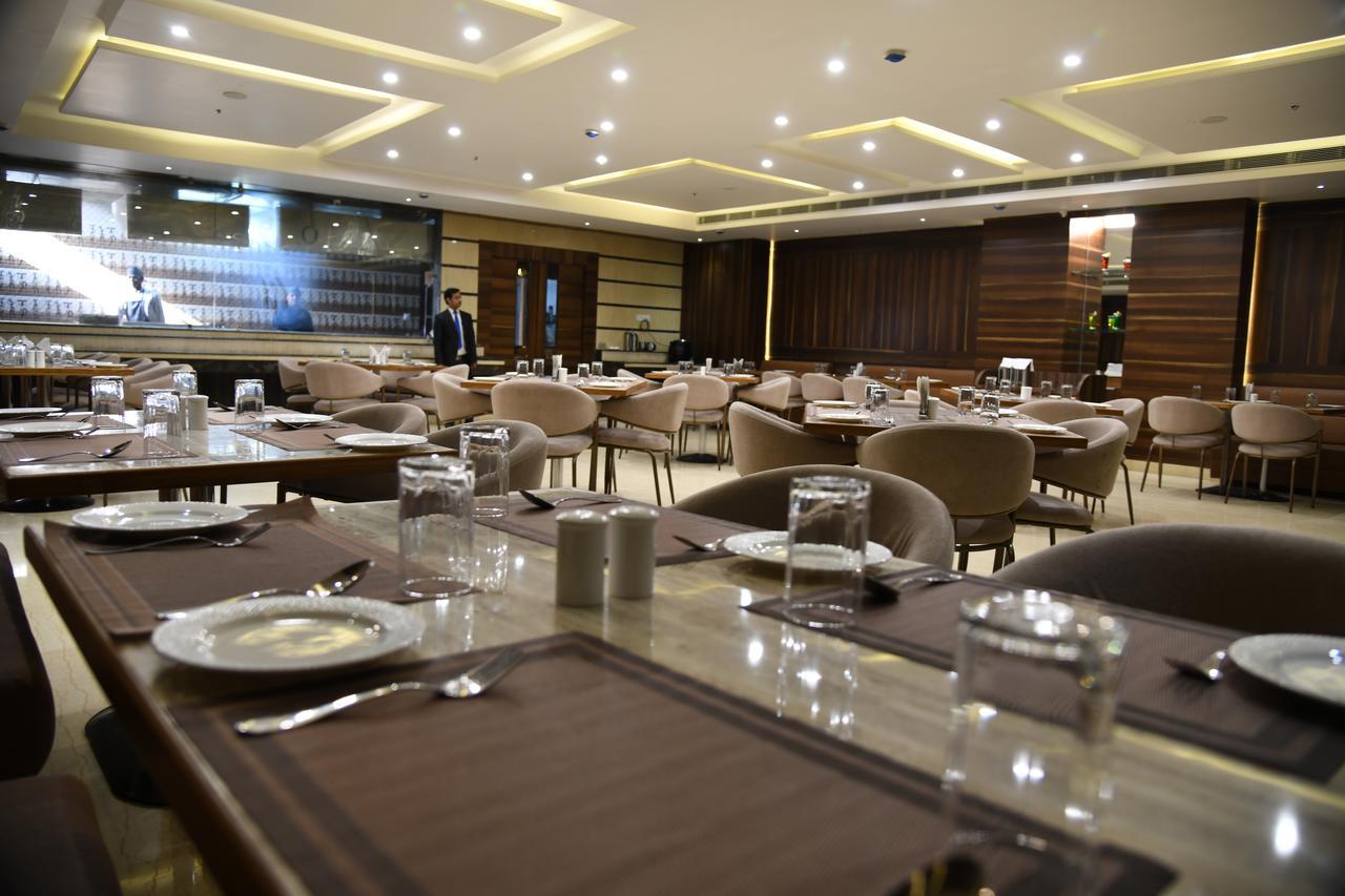 Hotel Avalon Inn Ambikapur Buitenkant foto