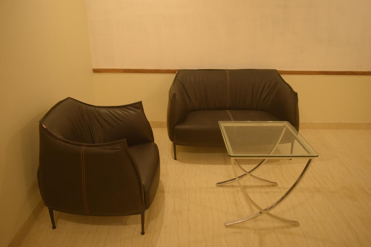 Hotel Avalon Inn Ambikapur Buitenkant foto