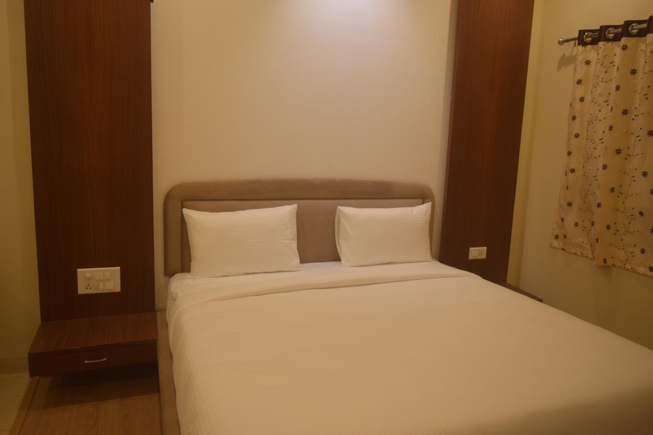 Hotel Avalon Inn Ambikapur Buitenkant foto